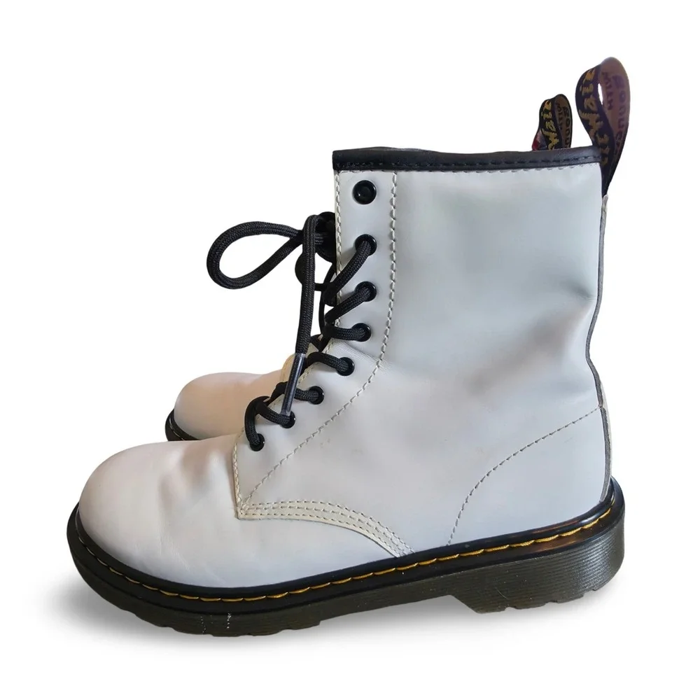 Dr. Martens 1460 Y White Leather Boots Youth Size 5 Women 6 Side Zip‎ Combat Doc